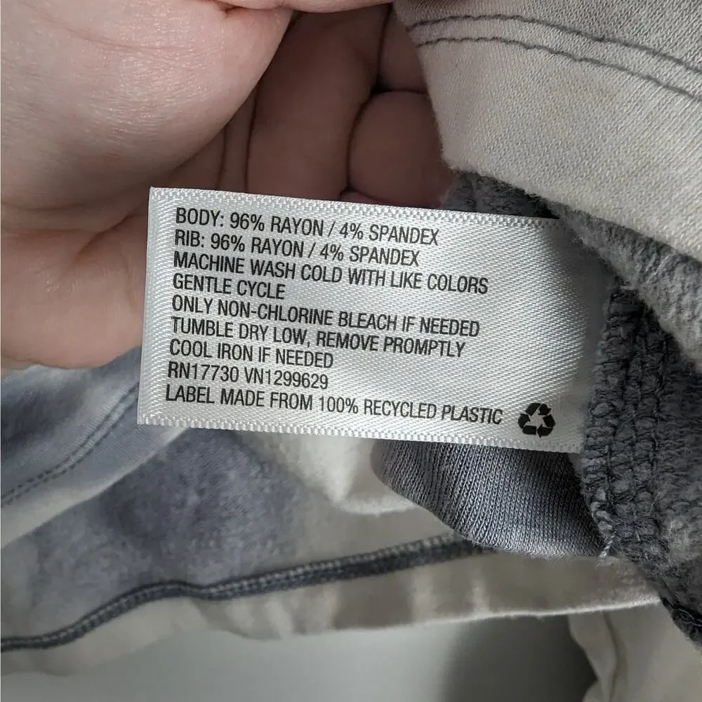 Wild Fable Gray and White Tie Dyed Mock Neck Cropped Sweatshirt Size Large NWT - Picture 9 of 9